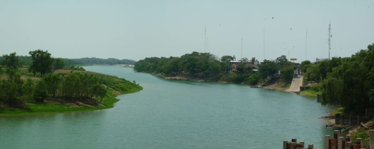Río Usumacinta en la ciudad de Balancán. Kazekage AMT, Wikimedia.